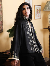 Load image into Gallery viewer, HOROUF Black Short Jacket